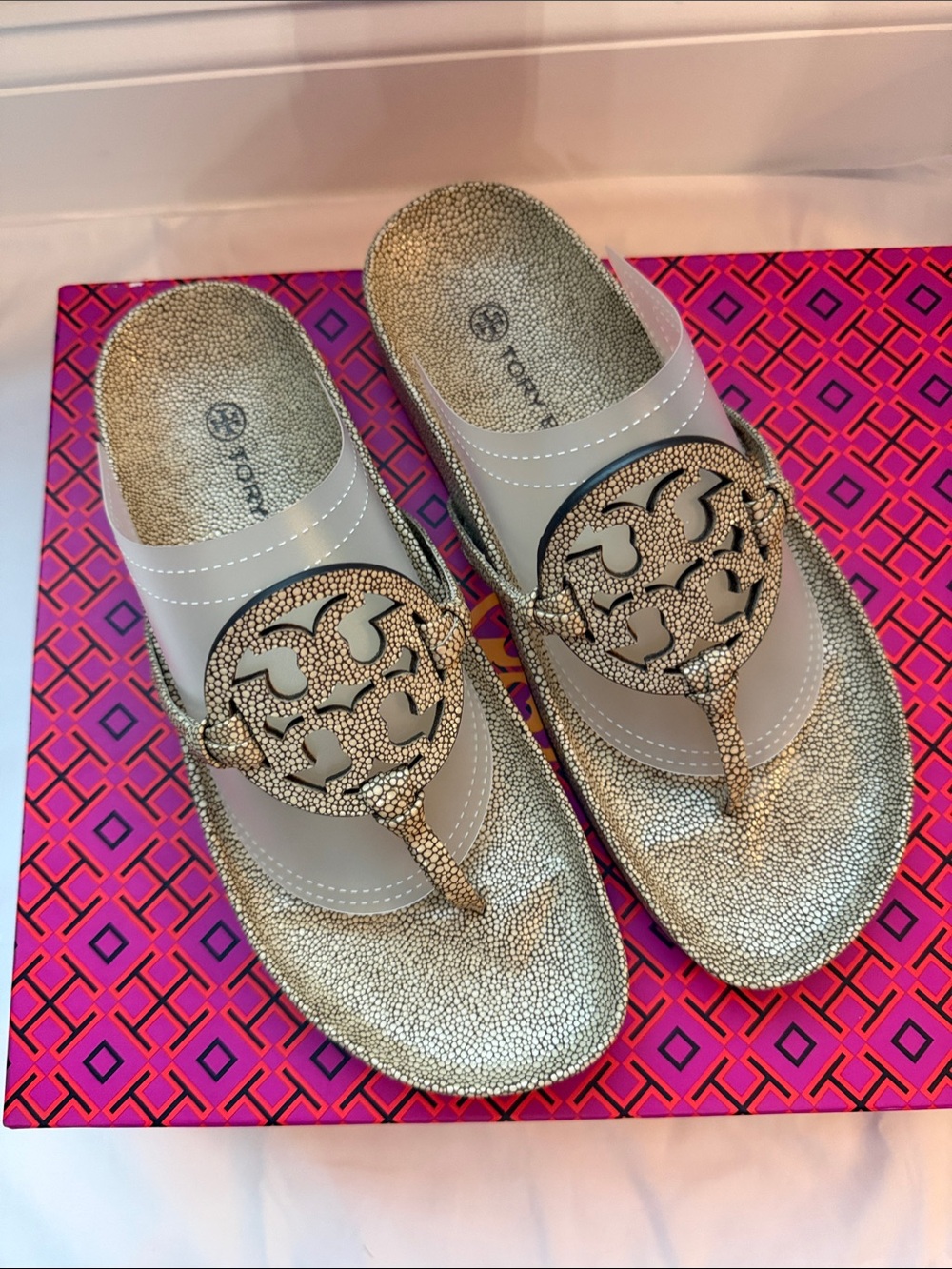 Tory Burch Miller Cloud Logo Thong Sandals Size 8.5
